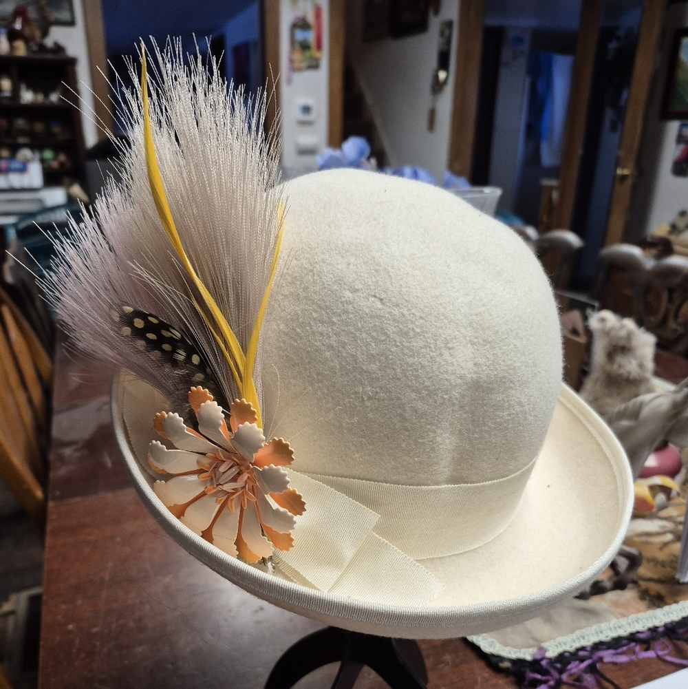 Vintage Derby Spring Hat